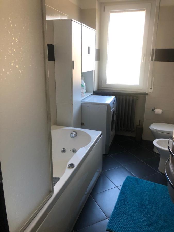 Apartamento "La Bella Della Cappuccina" Casa Con Parcheggio Interno Gratuito Domodossola Exterior foto