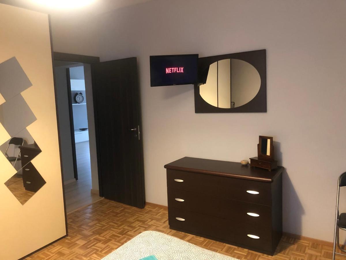 Apartamento "La Bella Della Cappuccina" Casa Con Parcheggio Interno Gratuito Domodossola Exterior foto
