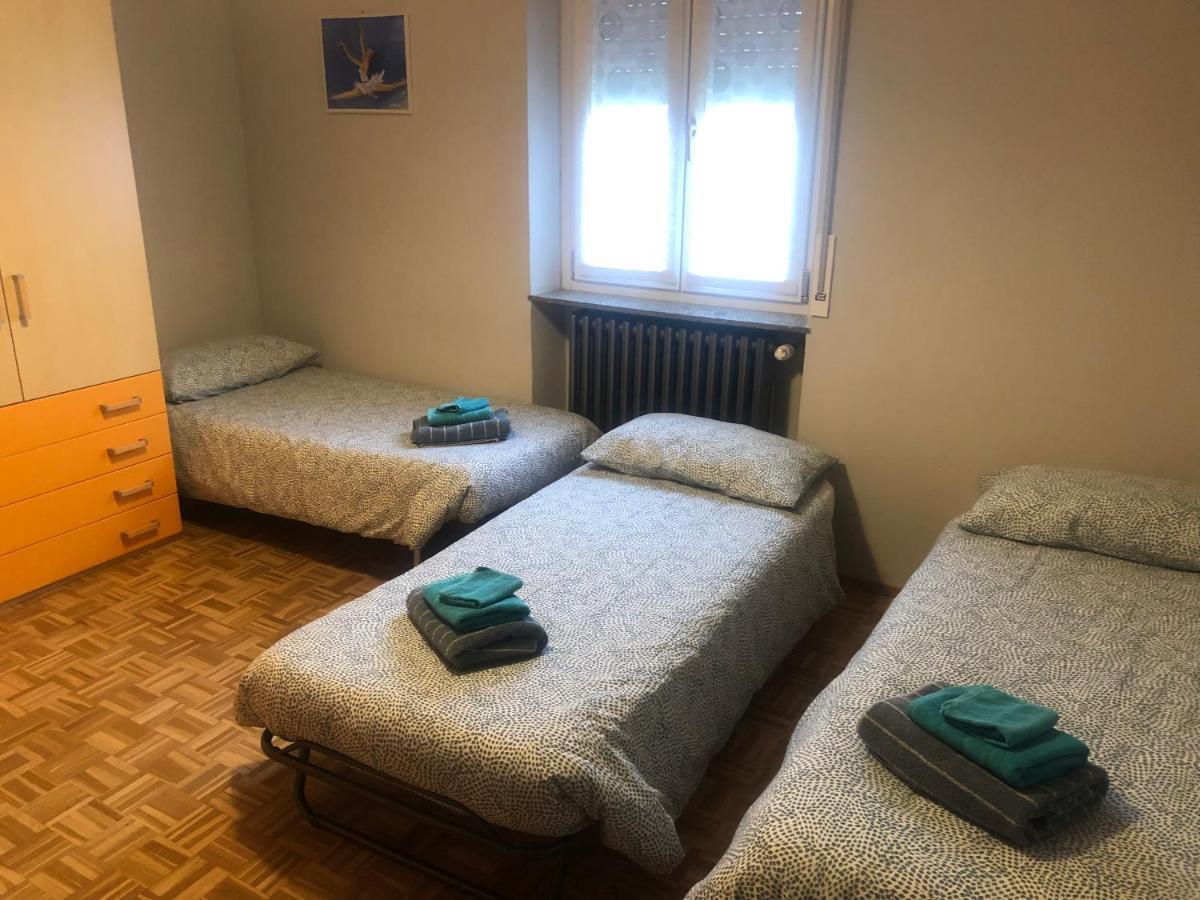 Apartamento "La Bella Della Cappuccina" Casa Con Parcheggio Interno Gratuito Domodossola Exterior foto