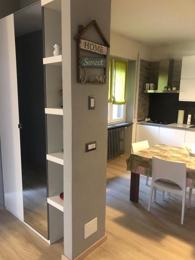 Apartamento "La Bella Della Cappuccina" Casa Con Parcheggio Interno Gratuito Domodossola Exterior foto