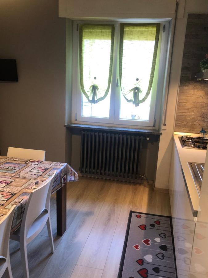 Apartamento "La Bella Della Cappuccina" Casa Con Parcheggio Interno Gratuito Domodossola Exterior foto